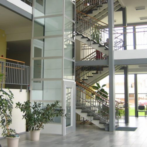 platform-lift-cibes-a5000-space-efficient-700x1170px-768x459