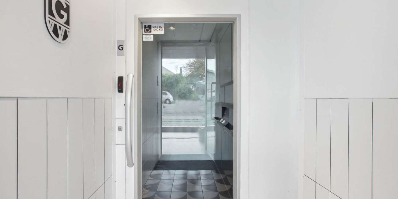 Cibes A8000 Platform Lift
